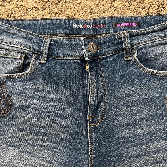 STYLE & CO DEMIN BOYFRIEND JEANS - Picture 3 of 4